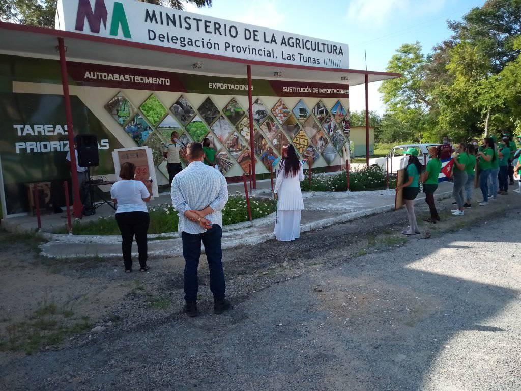 Agropecuarios tuneros reafirman su compromiso con Cuba