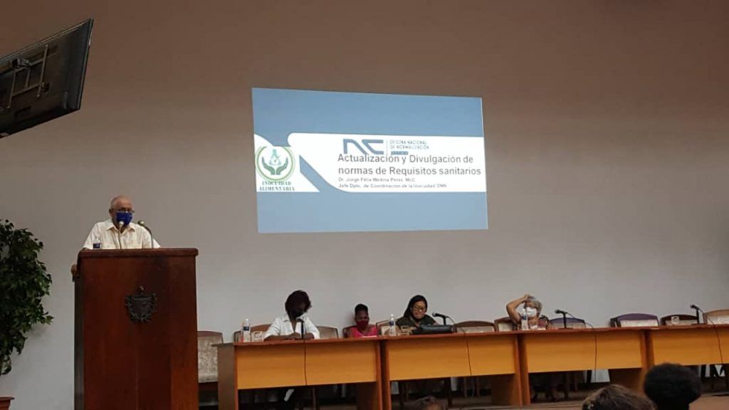 Realizan taller sobre actualización de las normas de especificaciones de productos agropecuarios