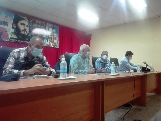 Ministro de la Agricultura visita objetivos productivos y económicos en Las Tunas