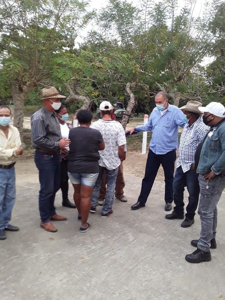 Ydael en vaquerias. Ministro de la Agricultura visita objetivos productivos y económicos en Las Tunas