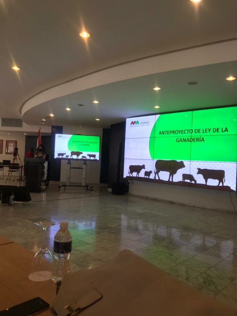 I Taller para la elaboración de la Ley de Ganadería