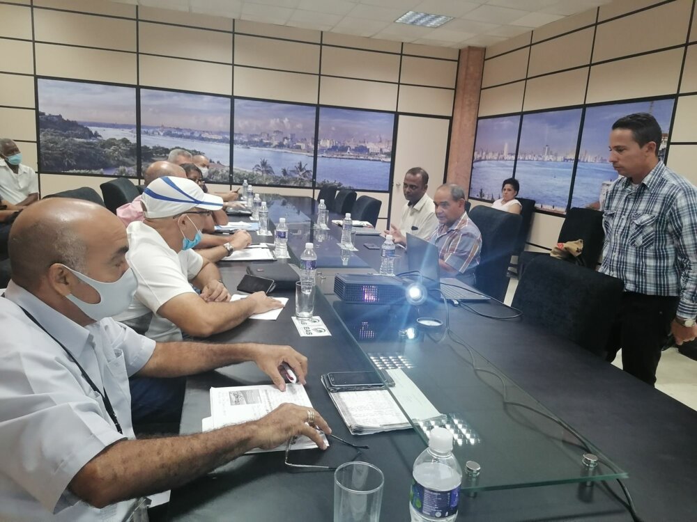 Uso de la energía renovable en el sector agrícola, memorándum, boyeros, protocolo , memorándum, boyeros, protocolo