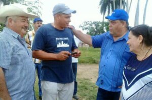 Felix Duarte en sancti spiritus en la CPA 13 de Marzo 2 foto xiomara alsina Felix Duarte en sancti spiritus en la CPA 13 de Marzo 2 foto xiomara alsina