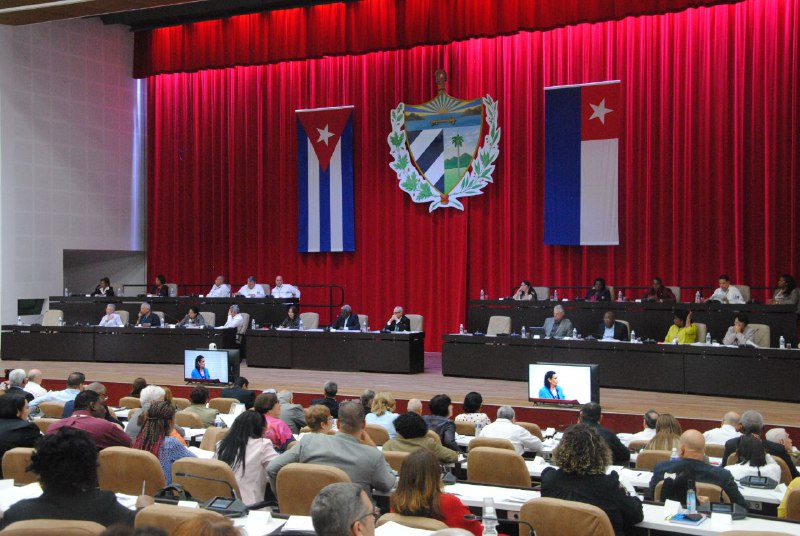 1412 asamblea2