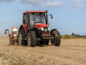 De manera mecanizada el polo productivo ha completado la siembra de más de 50 hectáreas de soya / Foto: Jaliosky Ajete Rabeiro De manera mecanizada el polo productivo ha completado la siembra de más de 50 hectáreas de soya / Foto: Jaliosky Ajete Rabeiro